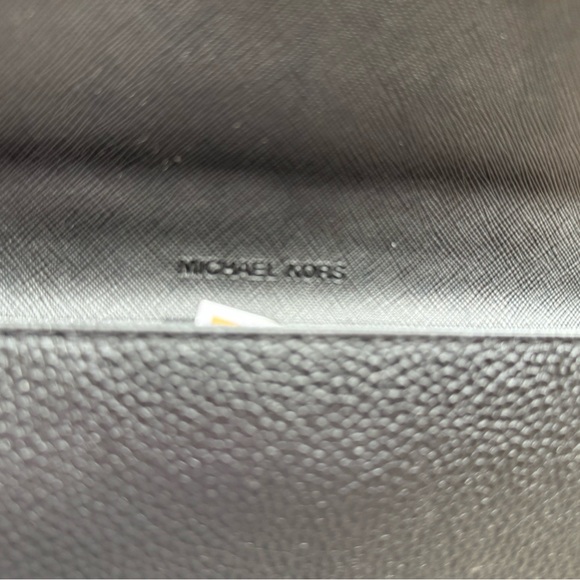 Michael Kors Jet Set Travel LG Carryall Wallet Black - Picture 7 of 9